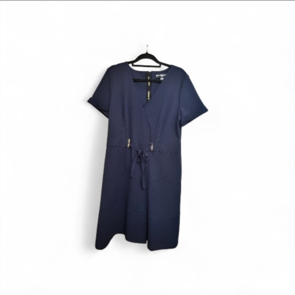 Karl Lagerfeld Dresses & Skirts - Karl Lagerfeld Paris Navy Belted Career Dress Size 16